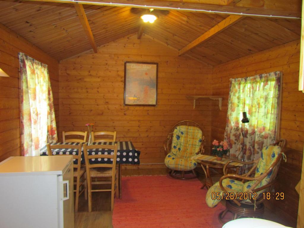 Bondegardsparken Farm Holiday Kristiansand Zimmer foto
